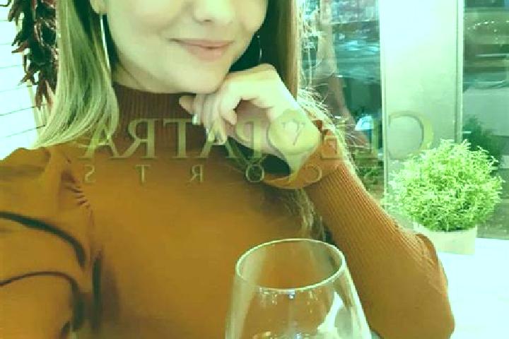 Zoey, 23, a auburn blue-eyed mediterranean companion based in Mikenaungea. Offering OWO, Party Girl, Dinner Date, Roleplay, Erotic Massage. Available for inc...