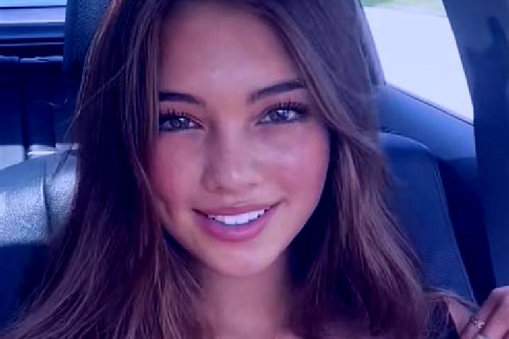 Zoey, 23, a brunette grey-eyed european companion based in Centralina. Offering BDSM, 69, Striptease, Overnight. Available for incall and outcall, day and ev...