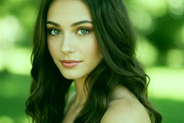 Zoey, 23, a brunette hazel-eyed middle eastern companion based in Liaodian. Offering 69, Dinner Date. Available for incall and outcall, day and evening dates.