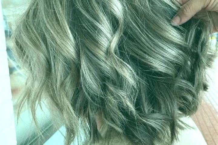 Zoey, 23, a dark blonde grey-eyed asian companion based in Schirmeck. Offering Couples, Massage. Available for incall and outcall, day and evening dates.