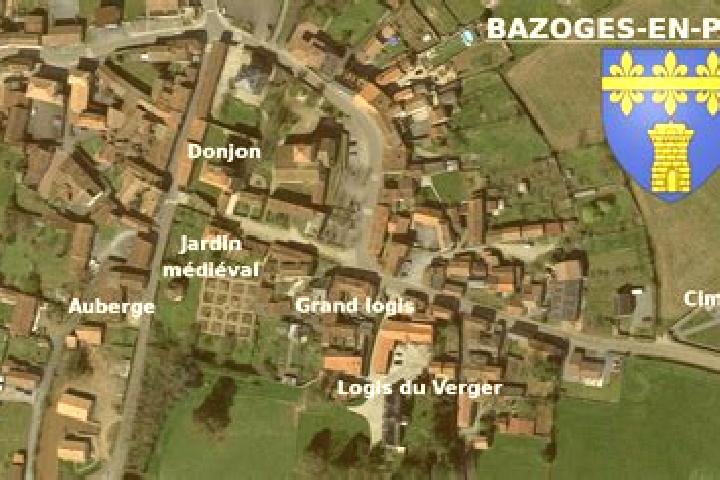 Zoey, 23 — Escort in Bazoges-en-Pareds, France