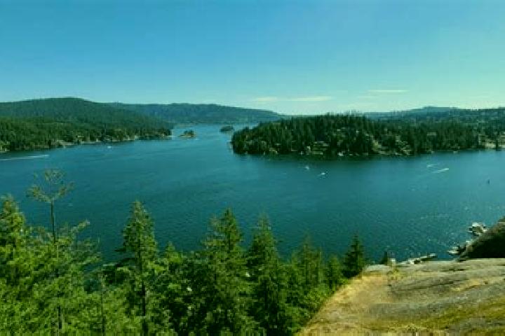 Zoey, 23 — Escort in Deep Cove, Canada