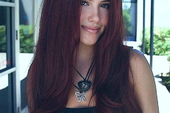 Zoey, 24, a auburn dark-eyed middle eastern companion based in Borod. Offering Couples, Travel Companion, Party Girl, GFE, Domination. Available for incall a...