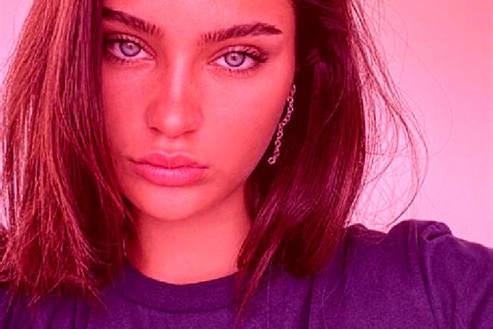 Zoey, 24, a brunette dark-eyed slavic companion based in Plock. Offering Tantra, Overnight, A-Level. Available for incall and outcall, day and evening dates.