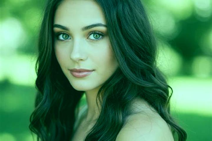 Zoey, 24, a brunette hazel-eyed european companion based in Depok. Offering Roleplay, Overnight, Girlfriend Experience, Dinner Date, Tantra. Available for in...
