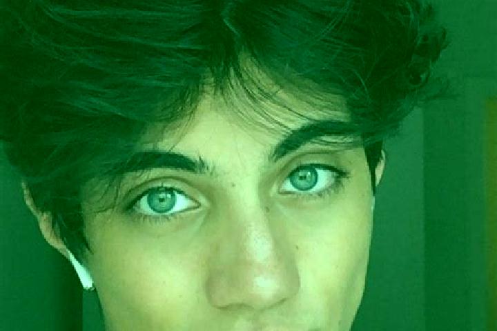 Zoey, 24, a chestnut grey-eyed caucasian companion based in Belver de Cinca. Offering Prostate Massage, Fetish, Roleplay. Available for incall and outcall, o...