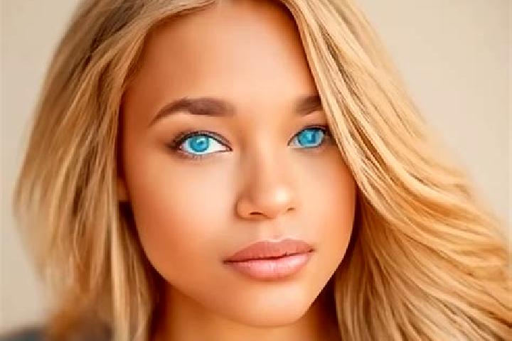 Zoey, 24, a dark blonde blue-eyed latina companion based in Tepepatlaxco. Offering Prostate Massage, Massage, Tantra. Available for incall and outcall, overn...