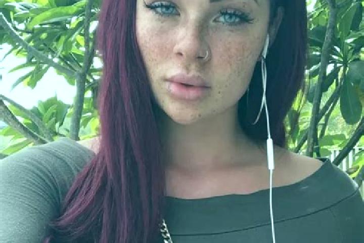 Zoey, 24, a red amber-eyed caribbean companion based in Zwijnaarde. Offering Travel Companion, A-Level, Fetish, BDSM. Available for incall and outcall, overn...