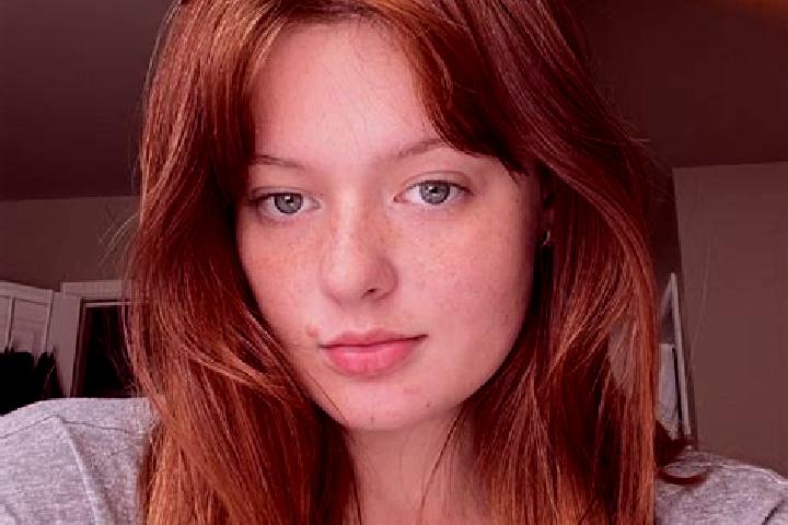 Zoey, 24, a red brown-eyed european companion based in Zytno. Offering Party Girl, Overnight, Prostate Massage. Available for incall and outcall, overnight b...