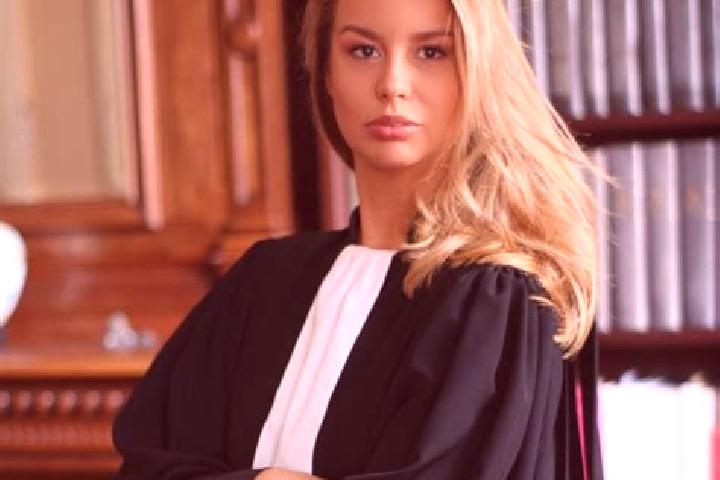 Zoey, 24 — Escort in Demange-aux-Eaux, France