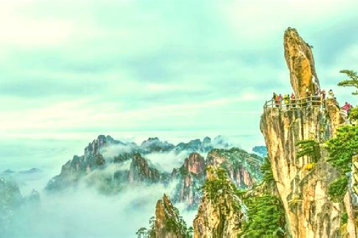 Zoey, 24 — Escort in Huangshan, China