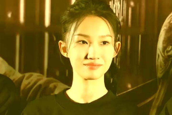 Zoey, 24 — Escort in Jiayi, China