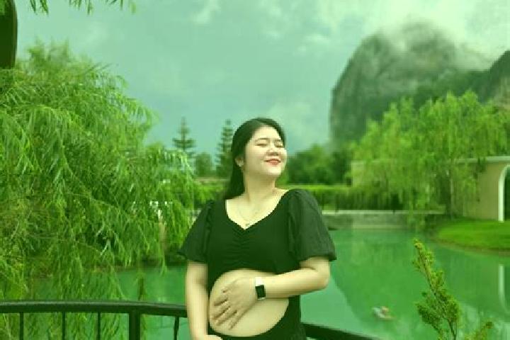 Zoey, 24 — Escort in Nyaunglebin, Myanmar