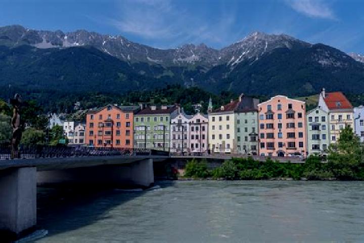 Zoey, 24 — Escort in Pfaffenhofen, Austria