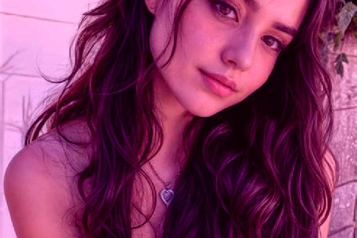Zoey, 25, a auburn hazel-eyed middle eastern companion based in Koesbucagi. Offering OWO, Overnight, Deep French Kissing, Dinner Date. Available for incall a...