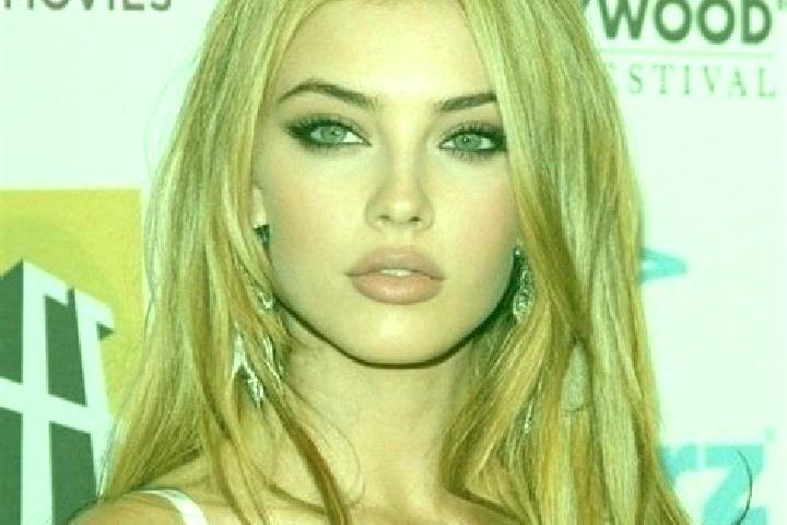 Zoey, 25, a blonde hazel-eyed latina companion based in Groot-Brakrivier. Offering Travel Companion, Prostate Massage, Dinner Date. Available for incall and ...