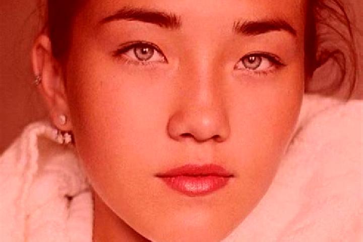 Zoey, 25, a chestnut amber-eyed caucasian companion based in Cortes. Offering Domination, Girlfriend Experience, Roleplay, Deep French Kissing. Available for...
