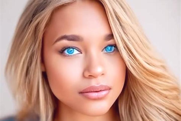 Zoey, 25, a dark blonde blue-eyed latina companion based in Luc-la-Primaube. Offering BDSM, Travel Companion, OWO, Girlfriend Experience, A-Level. Available ...