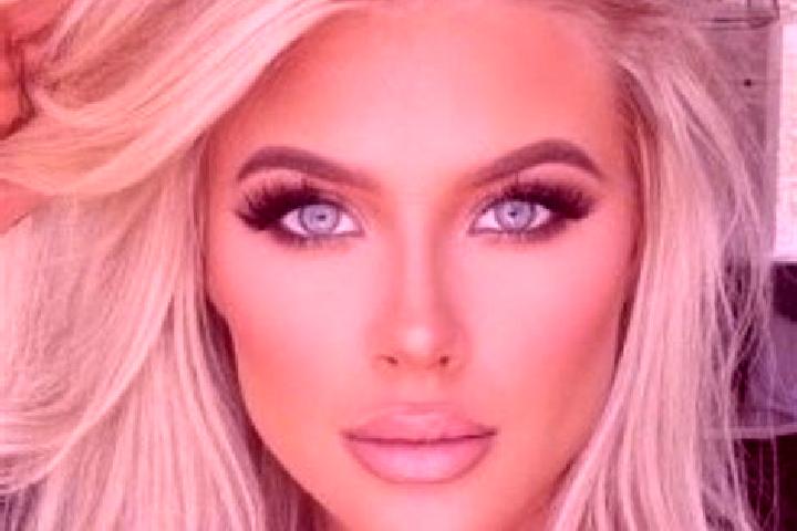 Zoey, 25, a platinum blonde amber-eyed caucasian companion based in Urechesti. Offering Striptease, Couples, BDSM, Deep French Kissing. Available for incall ...