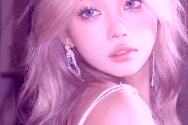 Zoey, 25, a platinum blonde grey-eyed asian companion based in Bramhope. Offering Roleplay, Couples, OWO. Available for incall and outcall, day and evening d...
