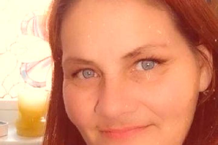 Zoey, 25, a red dark-eyed european companion based in Natternbach. Offering CIM, Party Girl, OWO, Massage. Available for incall and outcall, day and evening ...
