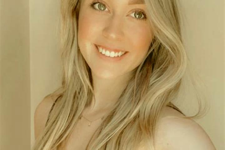Zoey, 25 — Escort in North Windham, United States