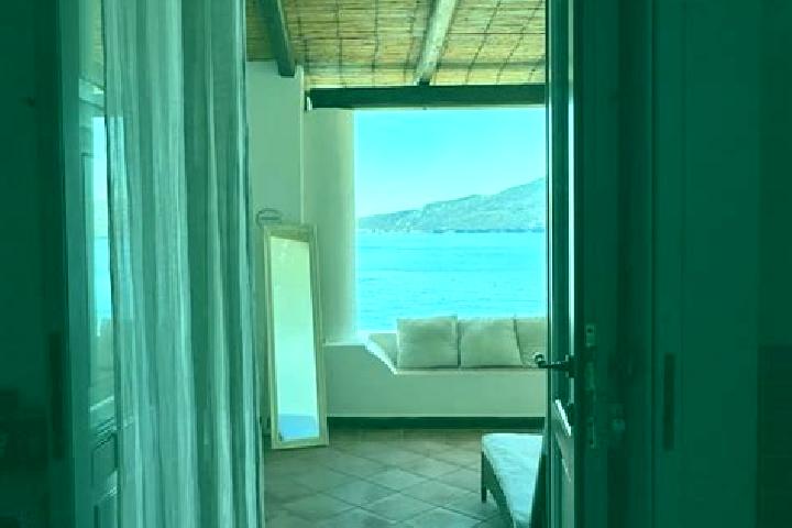 Zoey, 25 — Escort in Santa Marina, Italy