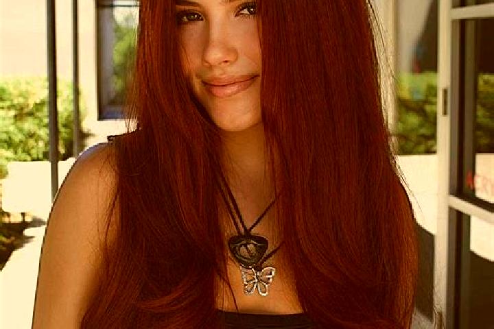 Zoey, 26, a auburn brown-eyed mediterranean companion based in Samli. Offering Prostate Massage, BDSM, Party Girl, Couples. Available for incall and outcall,...