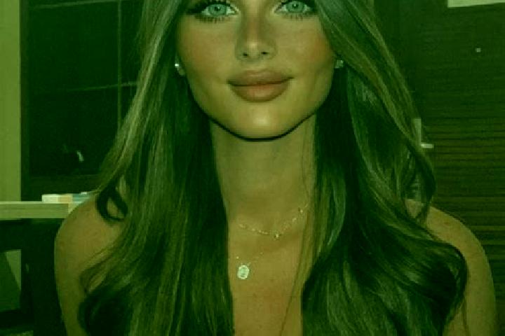 Zoey, 26, a brunette dark-eyed slavic companion based in Neosob. Offering Overnight, Dinner Date, BDSM. Available for incall and outcall, day and evening dates.