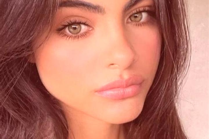 Zoey, 26, a brunette grey-eyed indian companion based in Suwaduk. Offering Dinner Date, Couples, CIM, Deep French Kissing. Available for incall and outcall, ...