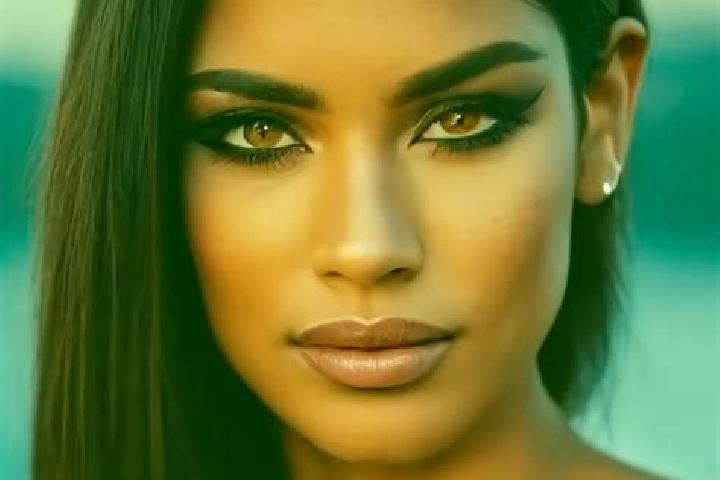 Zoey, 26, a dark blonde grey-eyed latina companion based in Kukuluk. Offering Domination, Striptease, A-Level, Overnight. Available for incall and outcall, d...