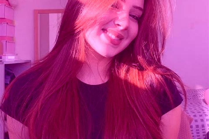 Zoey, 26 — Escort in Bakir, Turkey