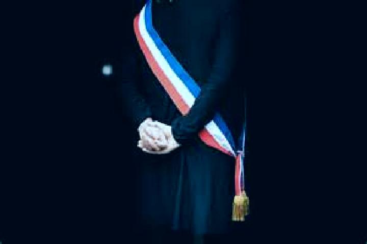 Zoey, 26 — Escort in Busset, France