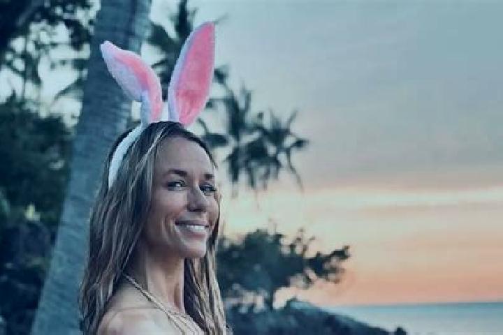 Zoey, 26 — Escort in Carpendale, United States