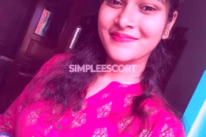 Zoey, 26 — Escort in Hosur, India