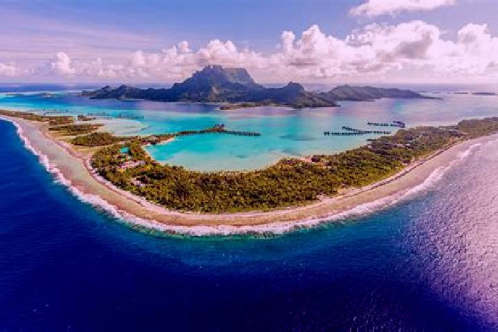 Zoey, 26 — Escort in Mahina, French Polynesia