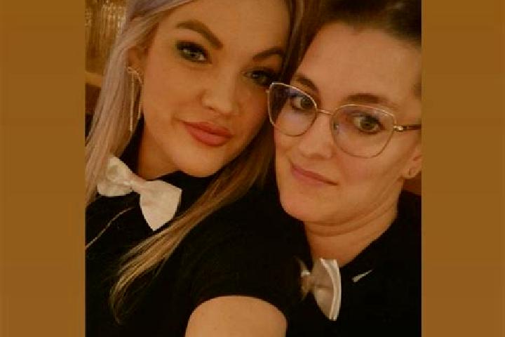 Zoey, 26 — Escort in Neudorf, Romania