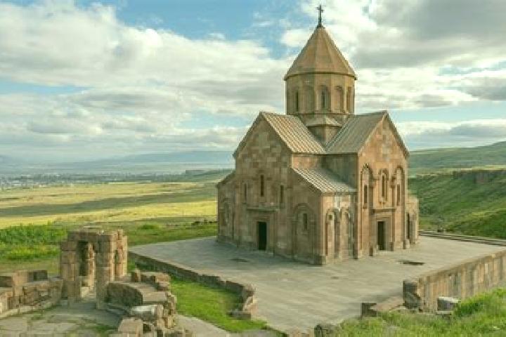 Zoey, 26 — Escort in Odzun, Armenia