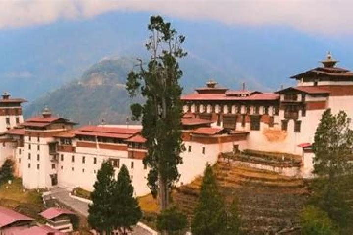 Zoey, 26 — Escort in Trongsa, Bhutan
