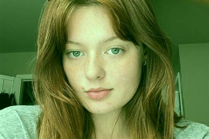 Zoey, 27, a auburn amber-eyed caribbean companion based in Qus. Offering A-Level, Overnight, Couples, Tantra. Available for incall and outcall, overnight boo...