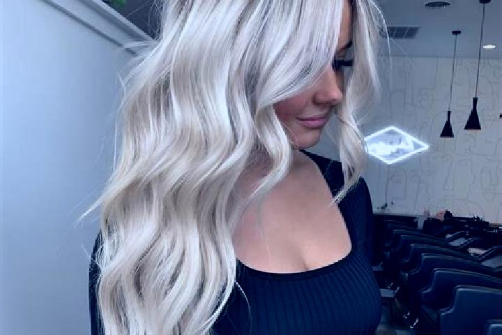 Zoey, 27, a platinum blonde amber-eyed caucasian companion based in Calliaqua. Offering Fetish, BDSM, CIM. Available for incall and outcall, overnight bookin...