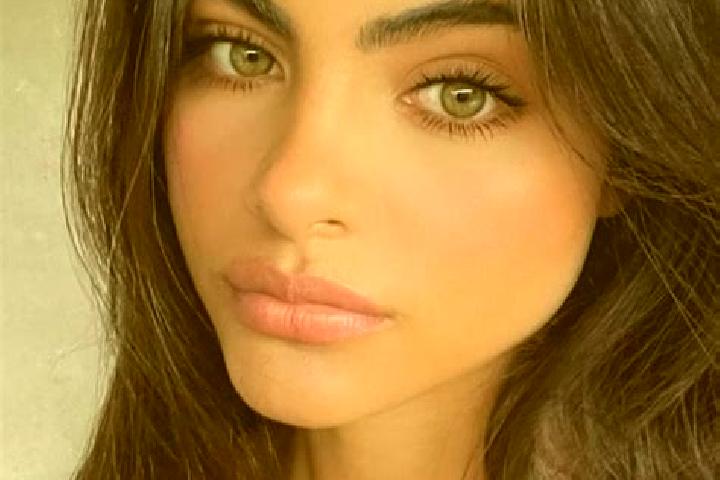 Zoey, 27, a red dark-eyed indian companion based in Jianrao. Offering CIM, Deep French Kissing, Girlfriend Experience. Available for incall and outcall, day ...