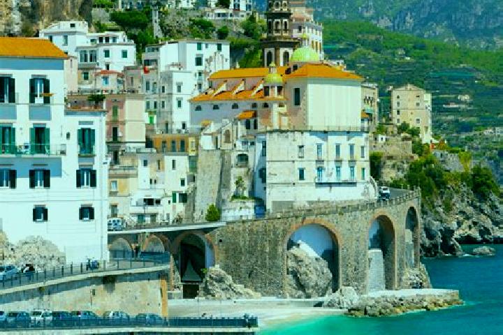 Zoey, 27 — Escort in Aggius, Italy
