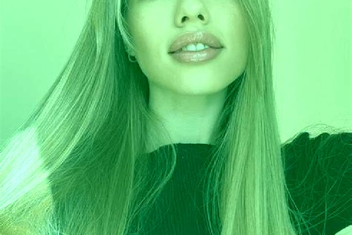 Zoey, 27 — Escort in Chernihiv, Ukraine