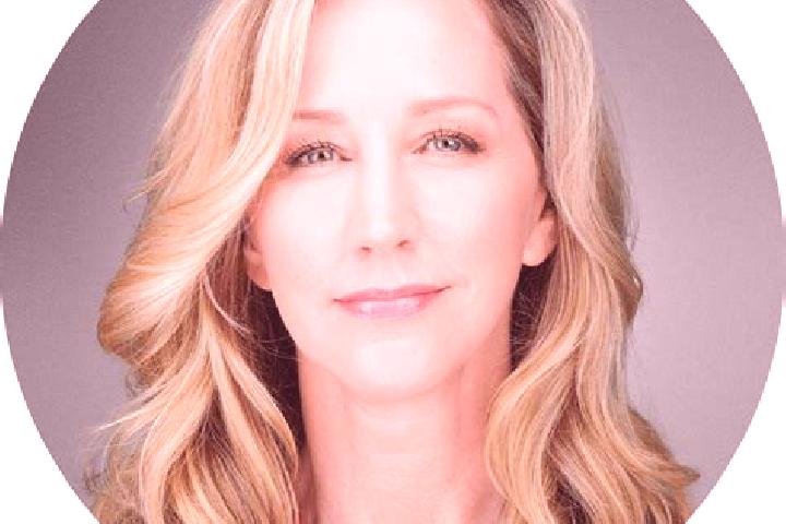 Zoey, 27 — Escort in Feather Sound, United States