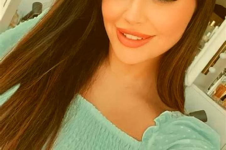 Zoey, 27 — Escort in Turhal, Turkey