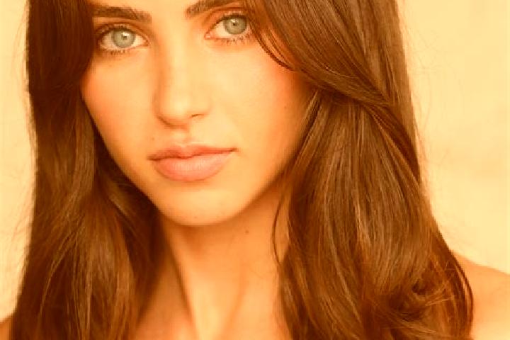 Zoey, 28, a auburn brown-eyed middle eastern companion based in Nova Vodolaha. Offering GFE, Couples, Domination, Fetish, A-Level. Available for incall and o...