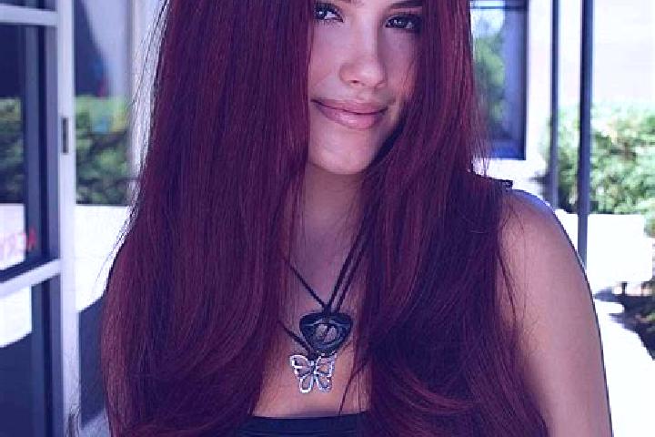 Zoey, 28, a auburn dark-eyed caribbean companion based in Braunton. Offering Massage, Dinner Date. Available for incall and outcall, overnight bookings avail...