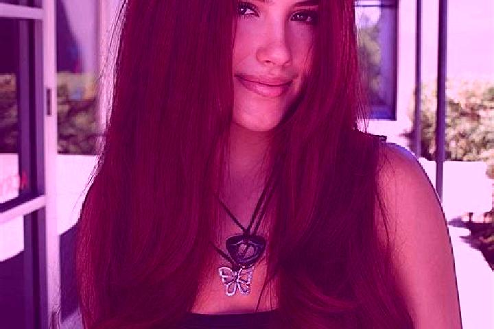 Zoey, 28, a auburn dark-eyed caribbean companion based in Ricca. Offering Roleplay, Dinner Date, OWO, Tantra, Domination. Available for incall and outcall, o...