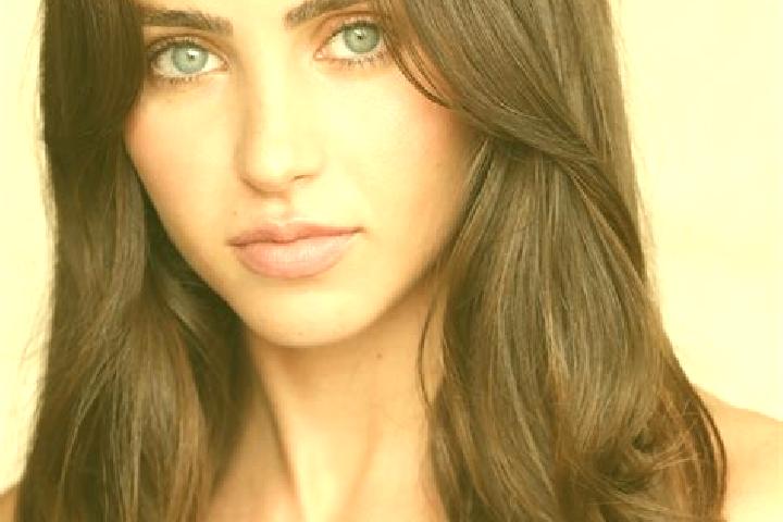 Zoey, 28, a brunette hazel-eyed mixed companion based in Tanner. Offering Dinner Date, Deep French Kissing, Striptease, Massage, Overnight. Available for inc...